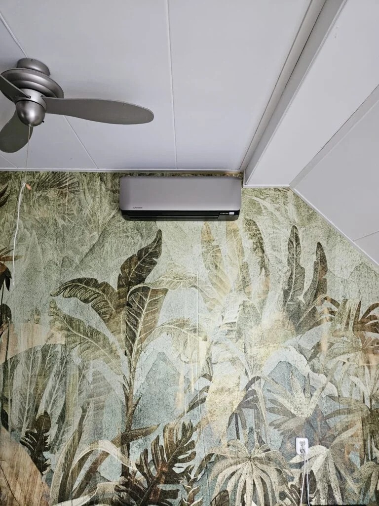 Triple split airco-installatie Jistrum